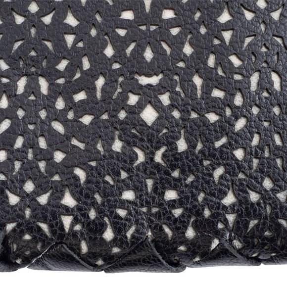 BOTTEGA VENETA Black Leather Clutch Bag - Picture 4 of 11